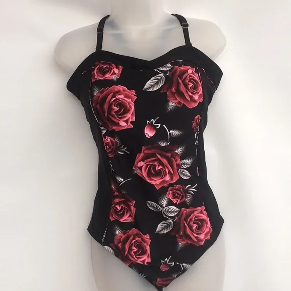 Pink Roses🌷🌷🌷🌷🌷 Swimsuit - Picture 9 of 9